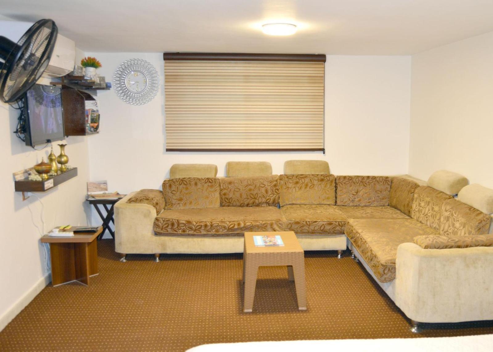 بيت الطبيعة Nature House Jarash Buitenkant foto