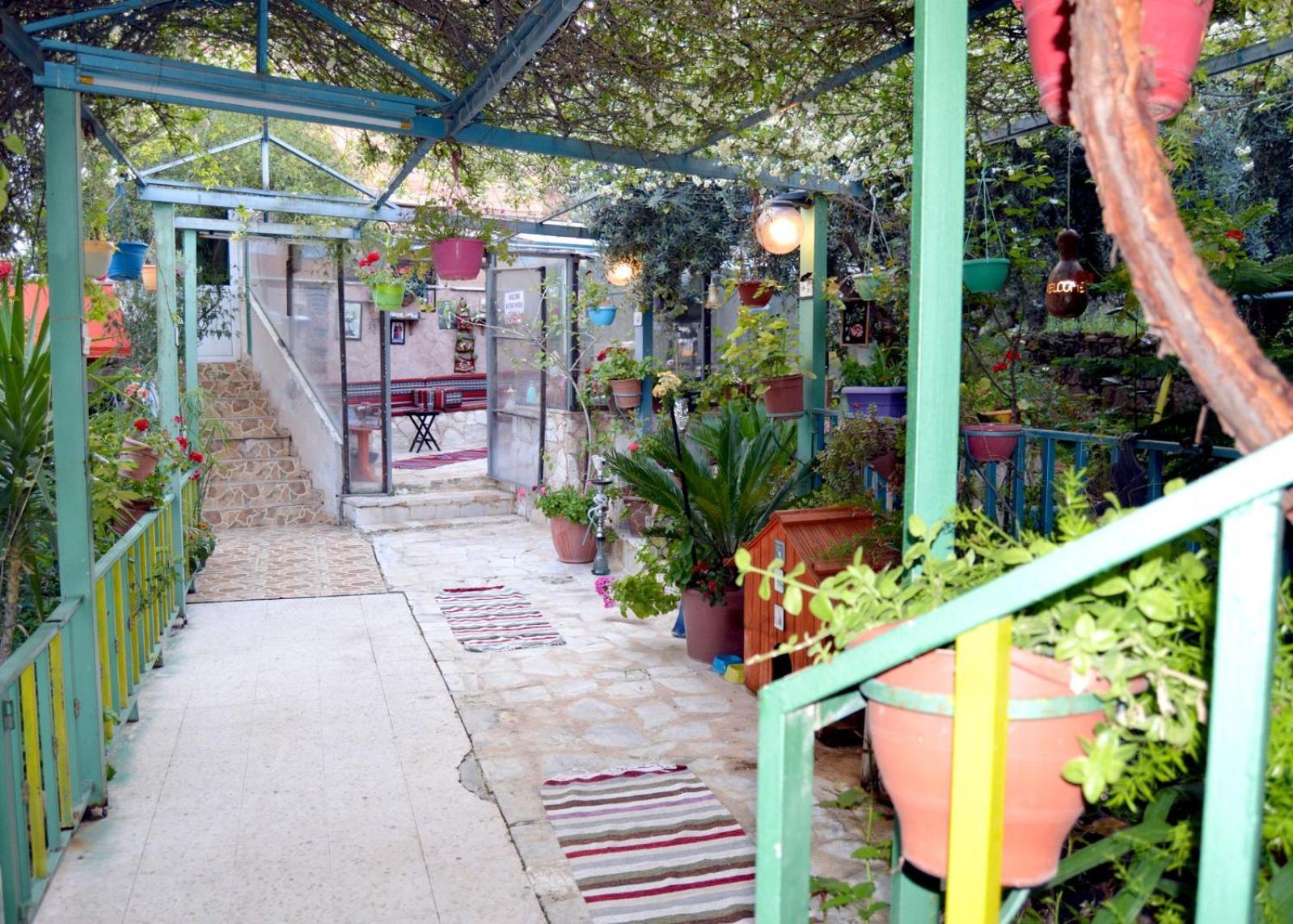 بيت الطبيعة Nature House Jarash Buitenkant foto